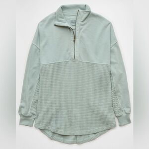 AE Oversized Half-Zip Sweatshirt